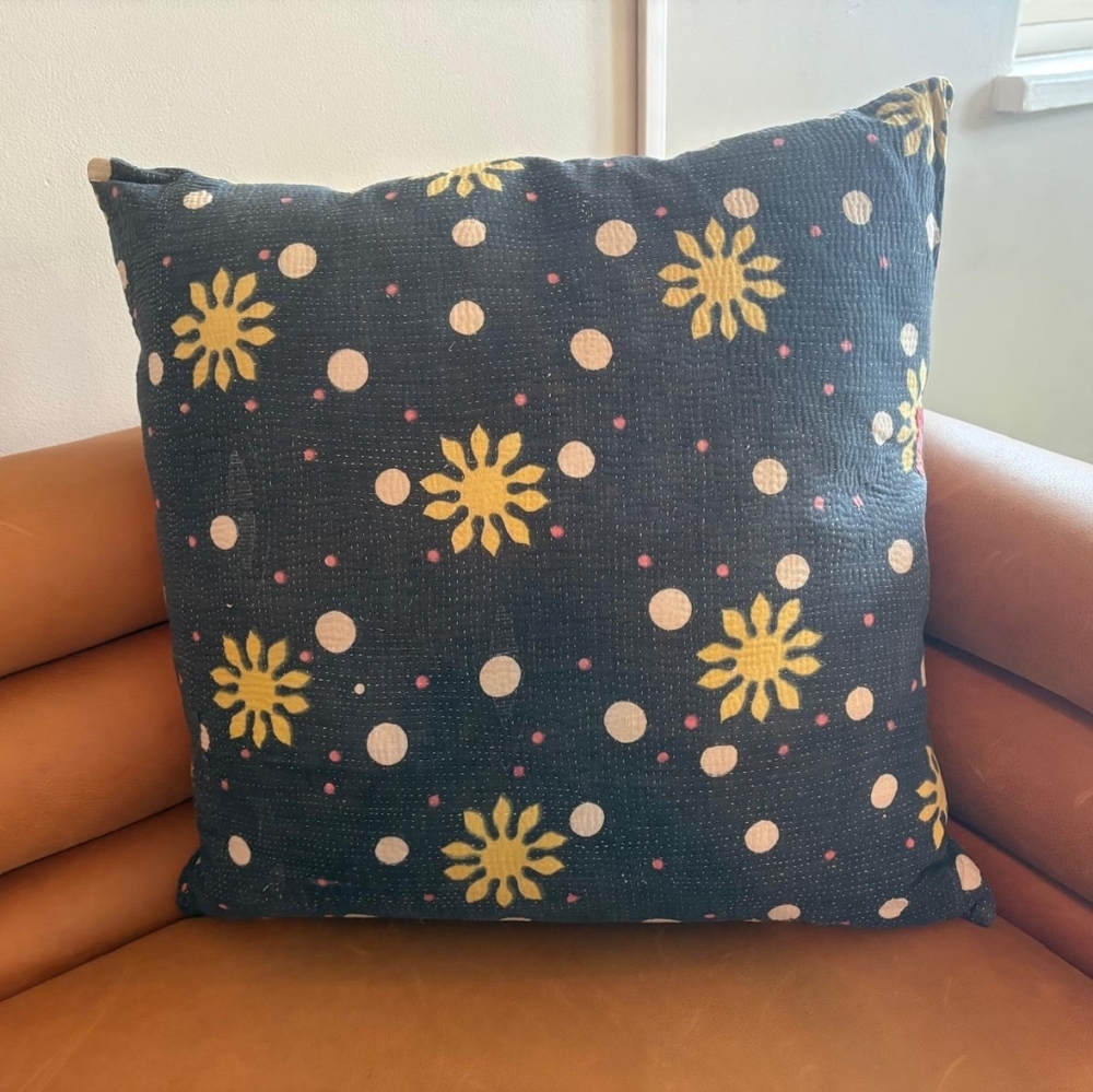 NWT Vintage One Of A Kind Sari Kantha Pillow-22in Black and Yellow Celestial